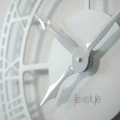 Duży metalowy zegar ścienny biały 80cm