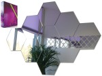 Hexagon dekorative Spiegel gesetzt